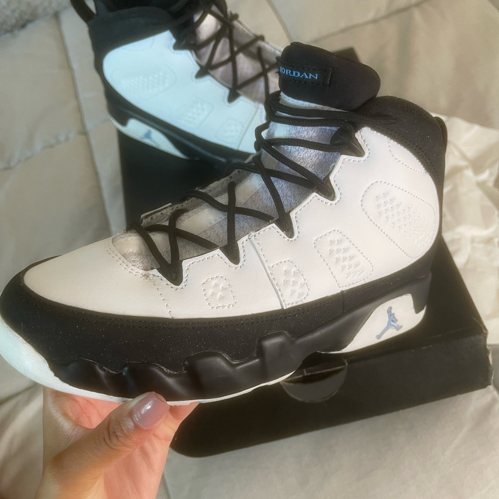 Jordan 9 retro white/ university blue-black